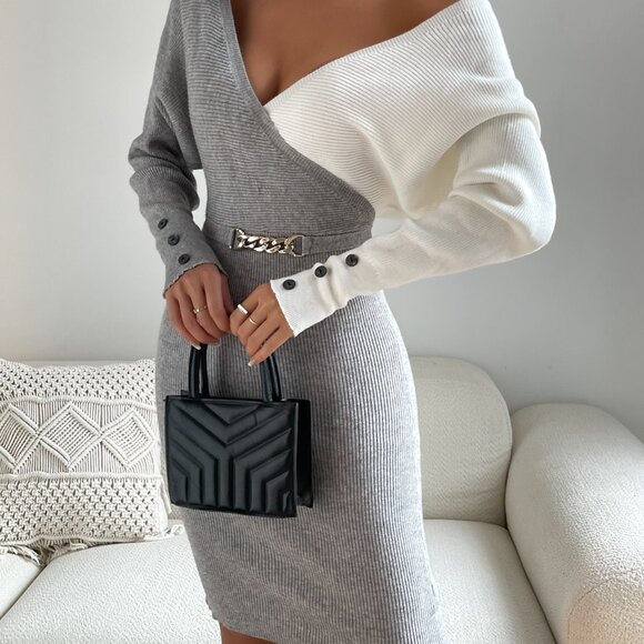 Grey Elegant Women's Two Tone Cuff Rib-Knit Cut Out Back Sweater Dress - Picture 5 of 6